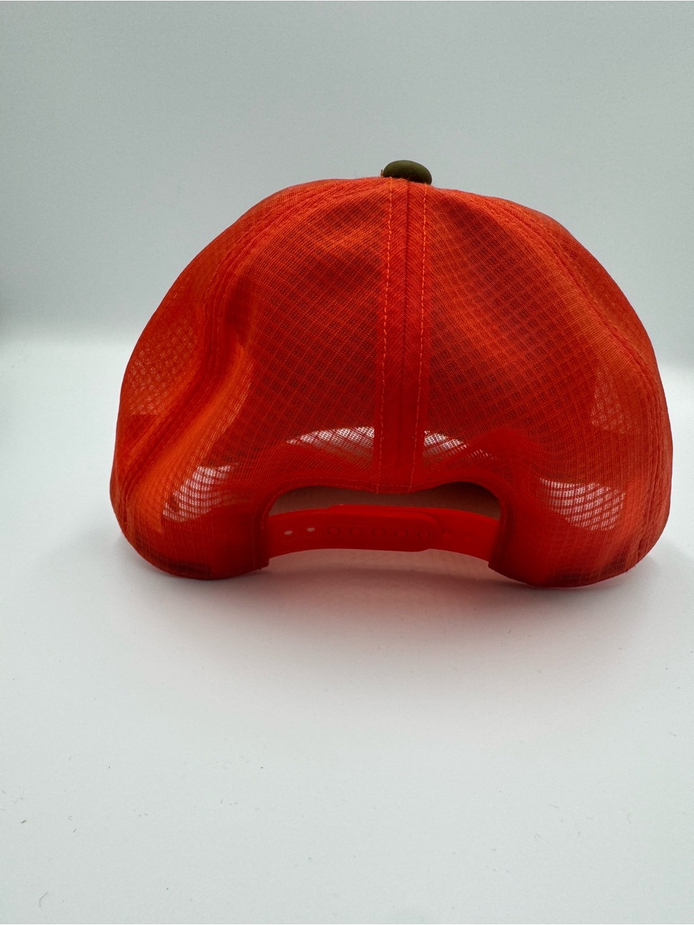 ARC’TERYX Olive & Orange Trucker Cap - Picture 5 of 9